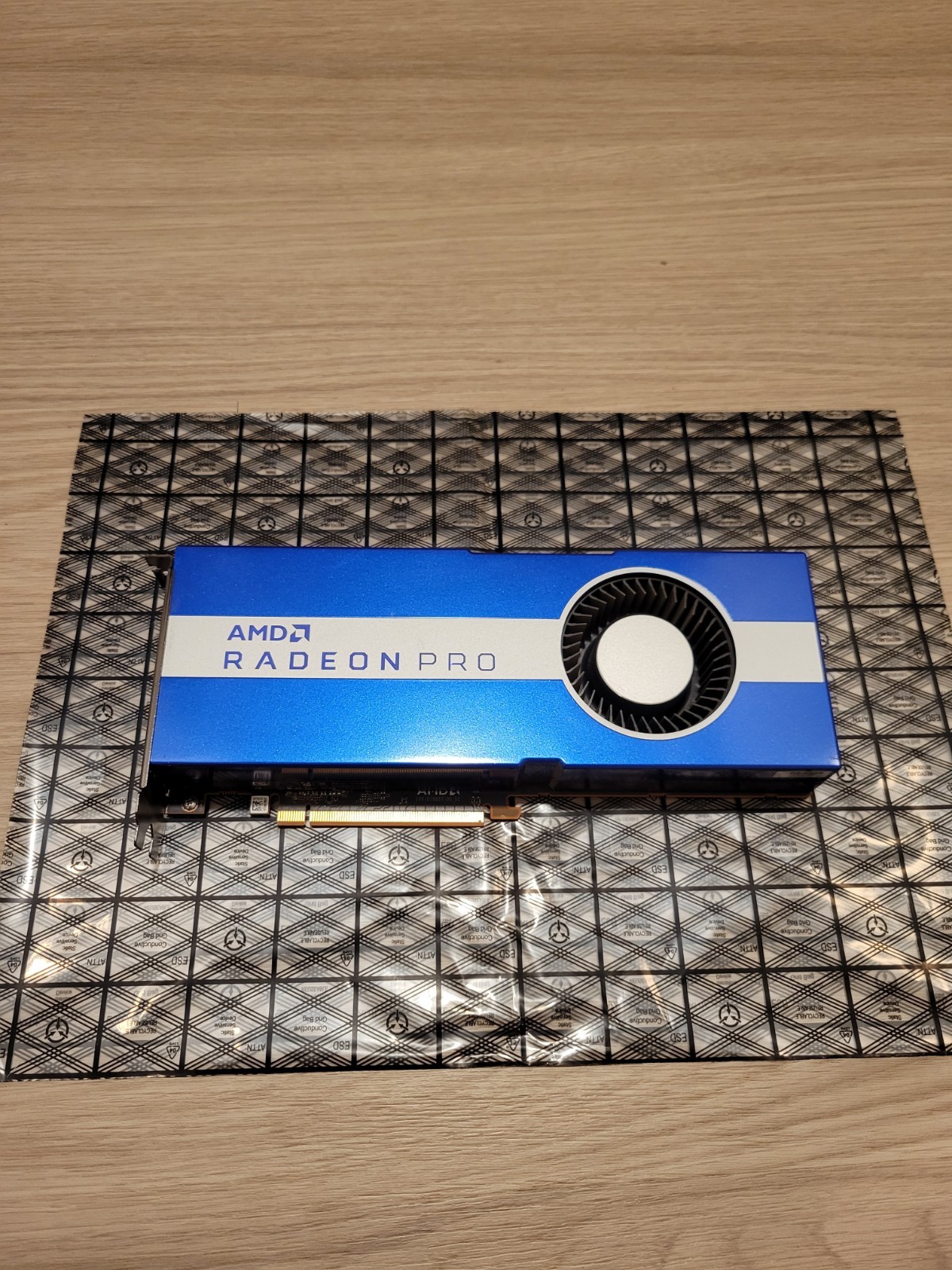 AMD Radeon Pro W5700 8GB GDDR6 GPU Video Graphics Card.