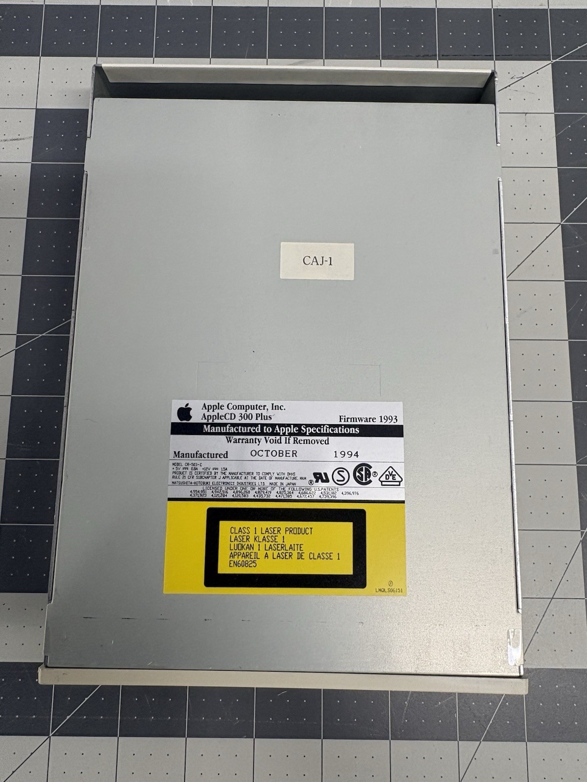 VTG AppleCD 300 Plus CR-503-C Internal SCSI CD-ROM Drive Apple Macintosh 1994