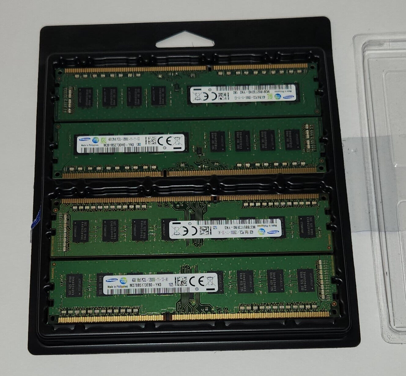 Samsung 16GB (4 x 4GB) Mixed RAM Kit (2 at 1Rx8, 2 at 2Rx8) Functional