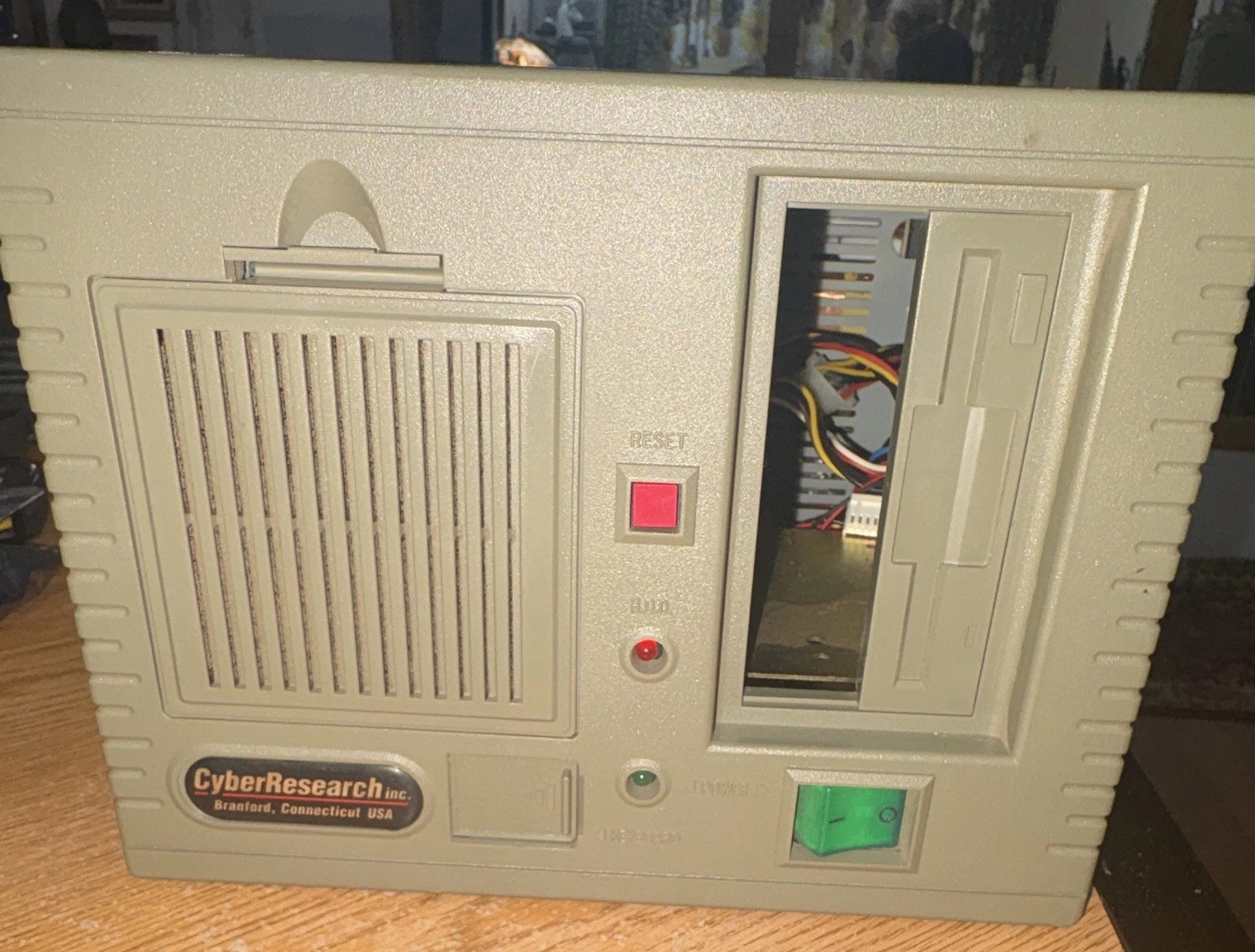CyberResearch NEW Vintage Mint Vintage Industrial PC Shoebox Chassis Case.