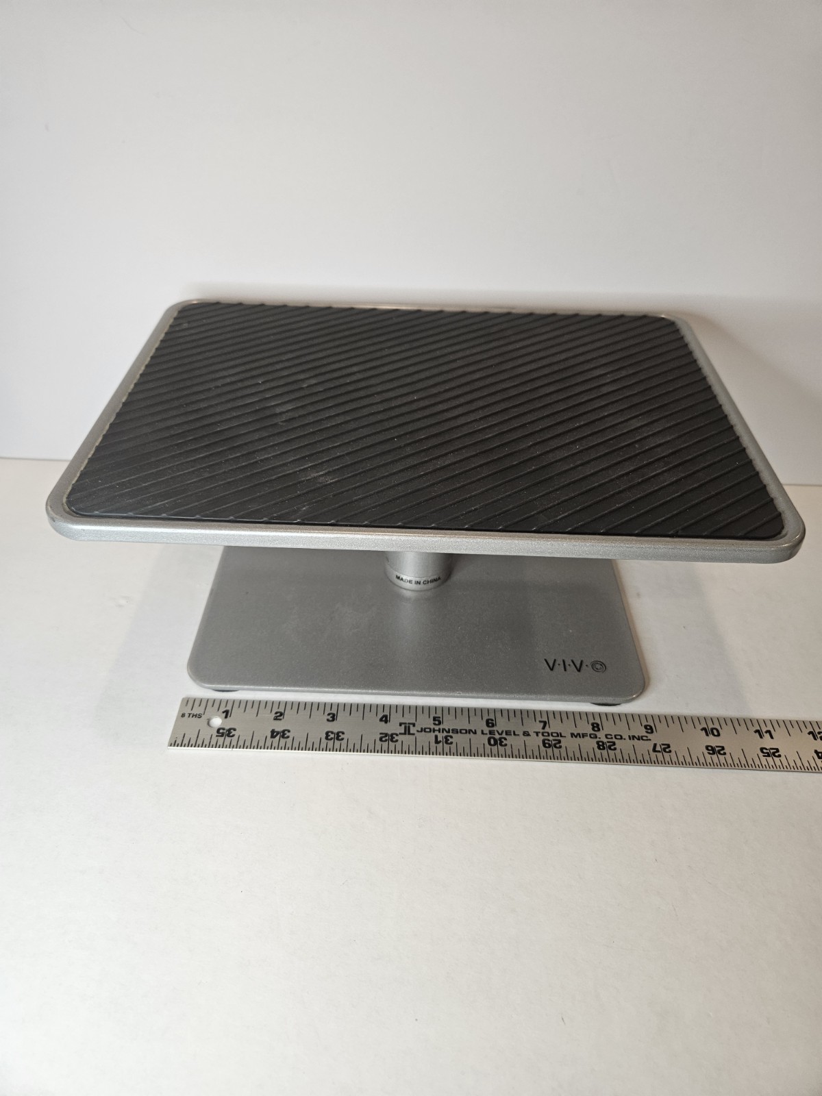 VIVO Universal Height Adjustable Ergonomic Computer Monitor & Laptop Riser Stand