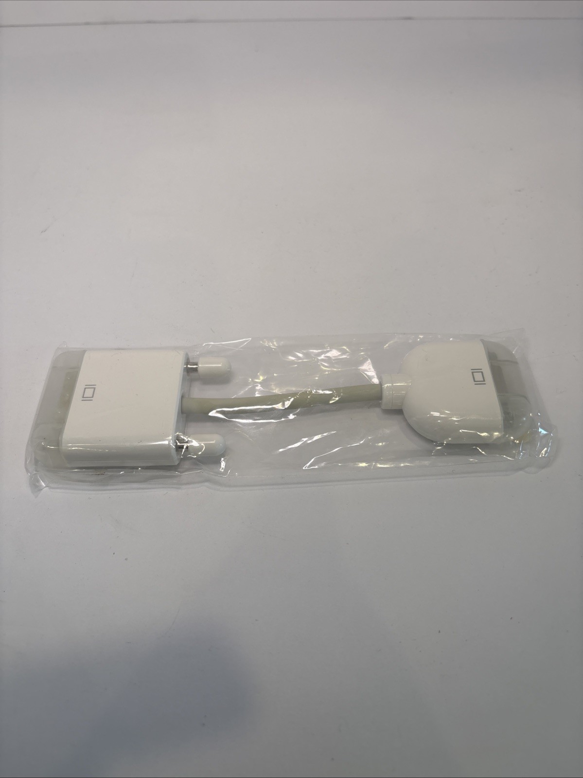 Genuine Apple Mini DisplayPort to Dual-Link DVI Adapter A1306 OEM White