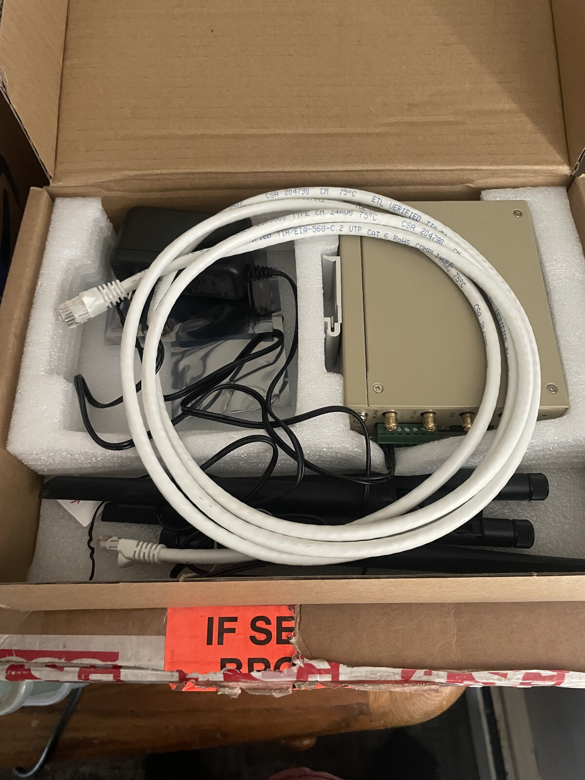 x8   IR615 S-FS39-WLAN SINGLE SIM INDUSTRIAL CELLULAR ROUTER BULK SALE