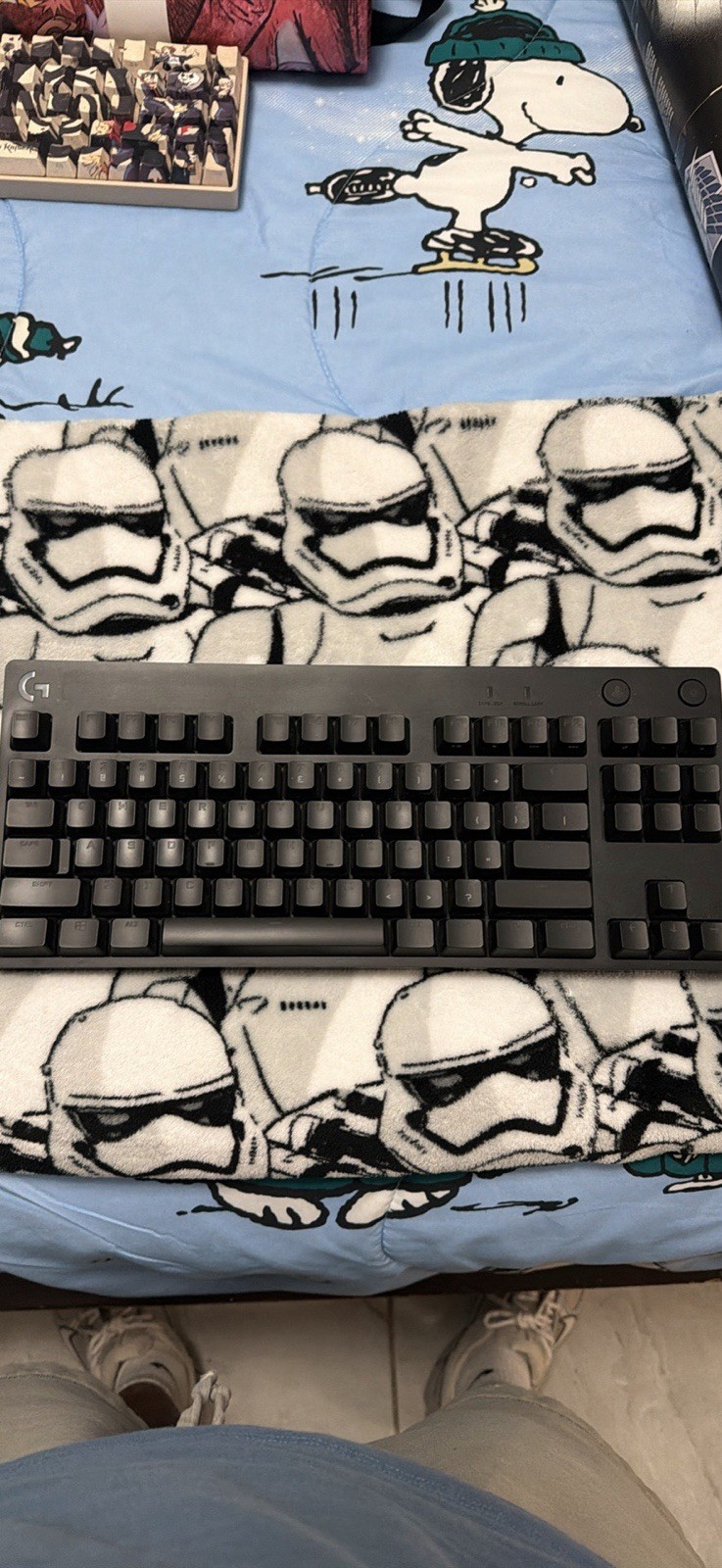 Logitech Pro Mechanical Gaming Keyboard Black, Complete RGB