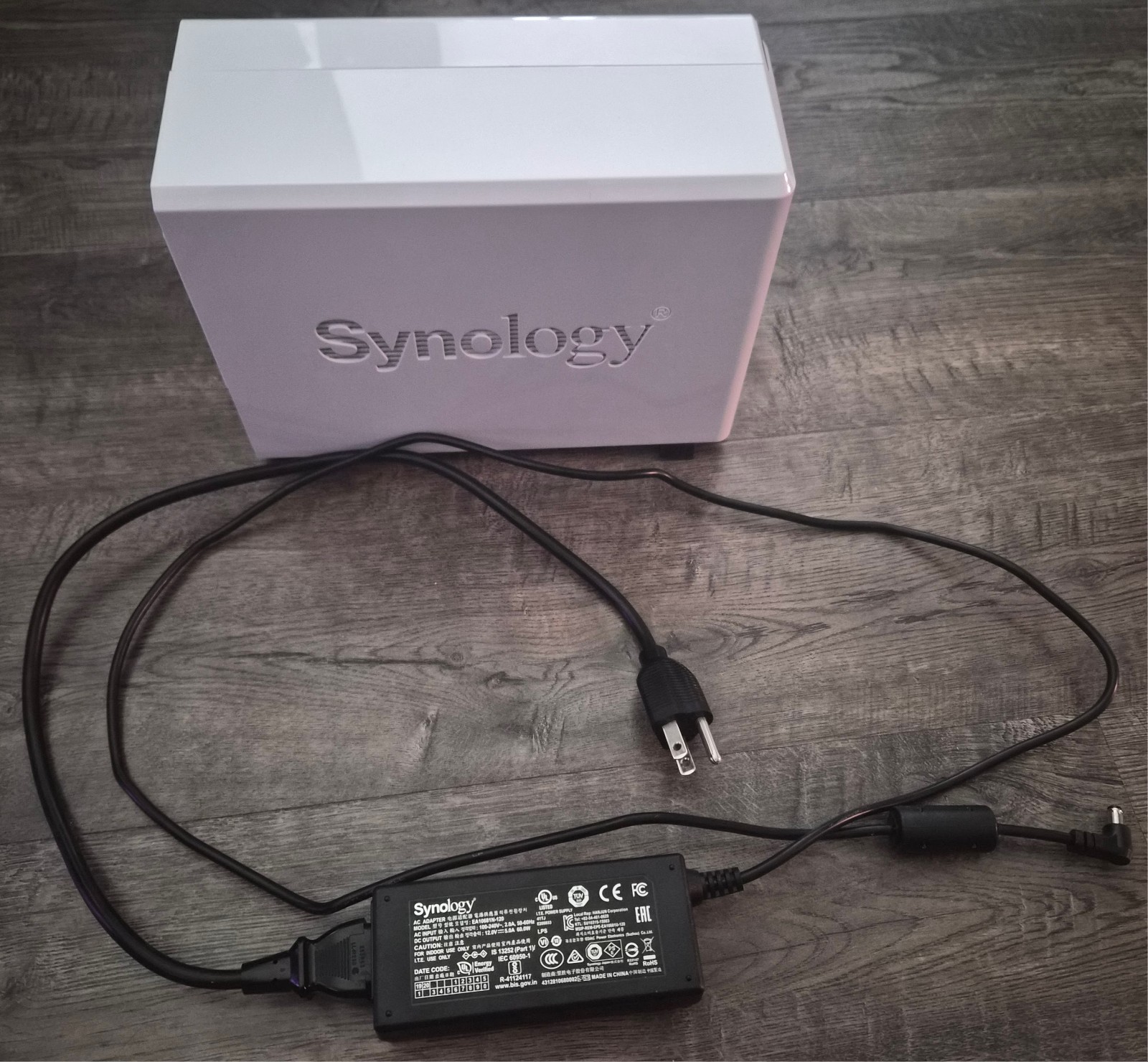 Synology DiskStation DS220j 2-Bay NAS Network Storage w/ Power Adapter Tested