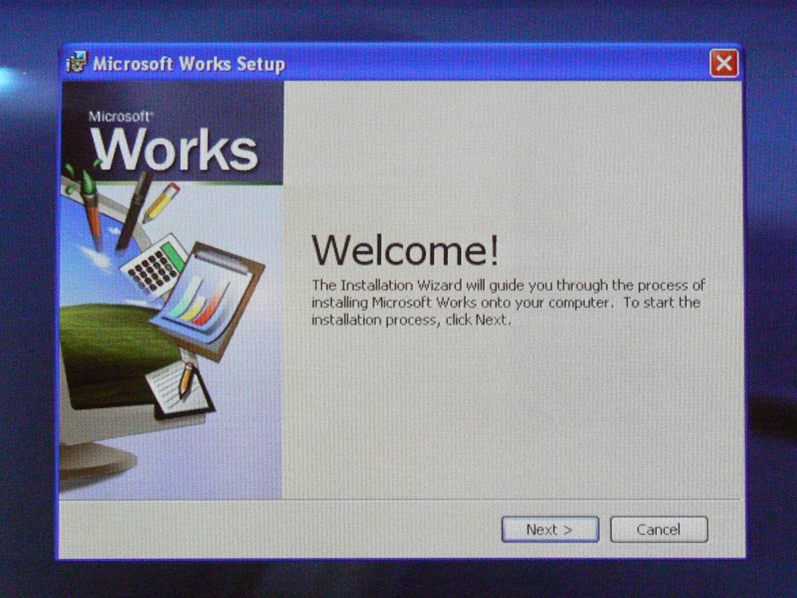 Microsoft Works 8.5 PC CD-ROM 2005 productivity software for Windows XP/Vista