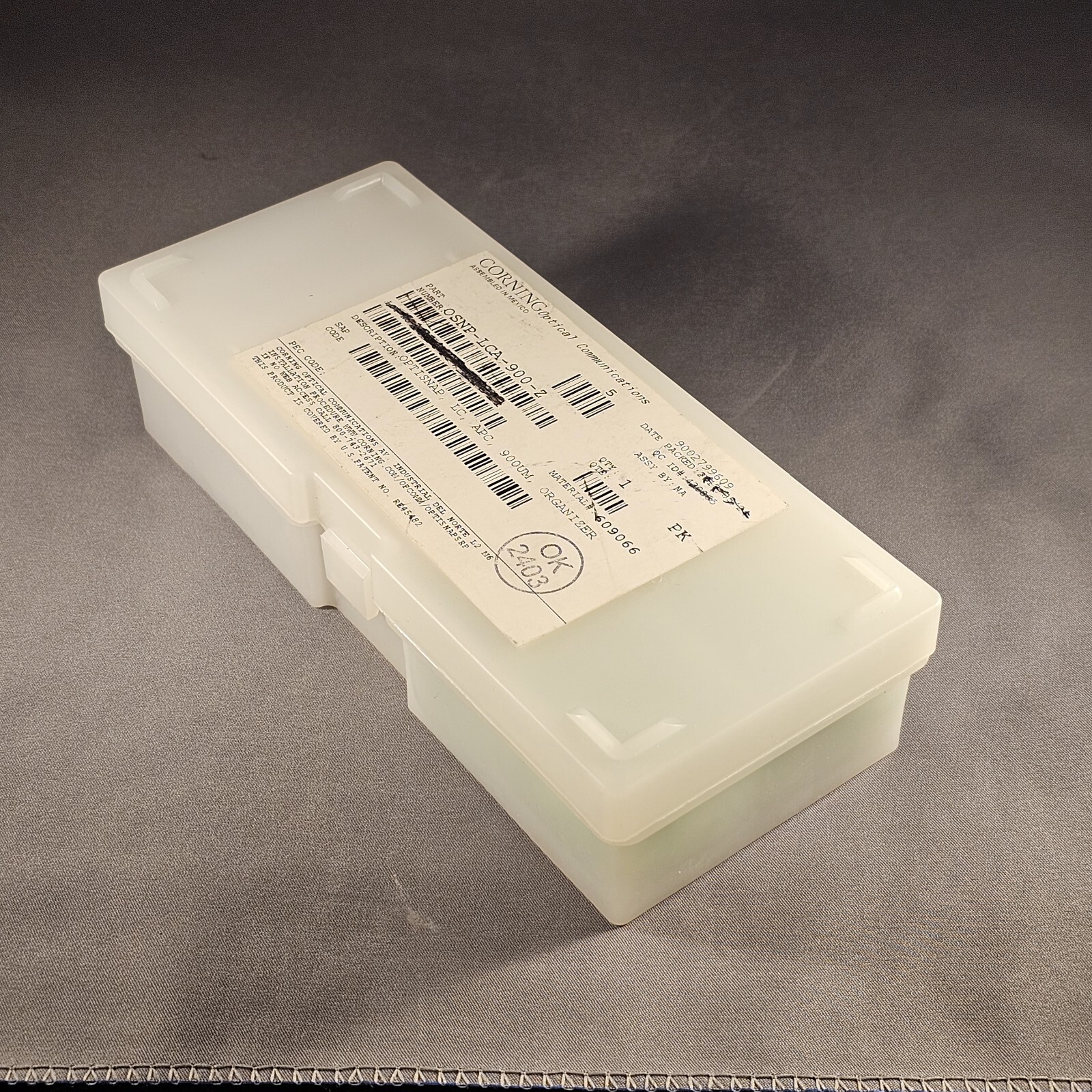 Corning Fiber Optic LC Connectors OSNP-LCA-900-Z 25 Pieces  Optisnap APC 900um