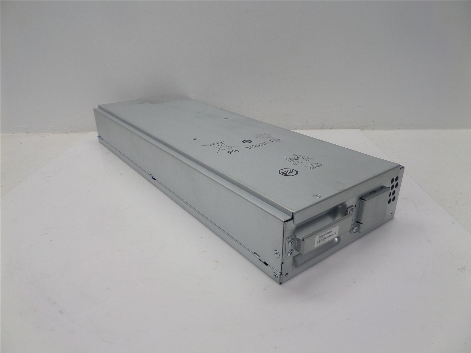 APC RBC118 Battery Pack Module 911-6013-700 - Chassis Only No Batteries