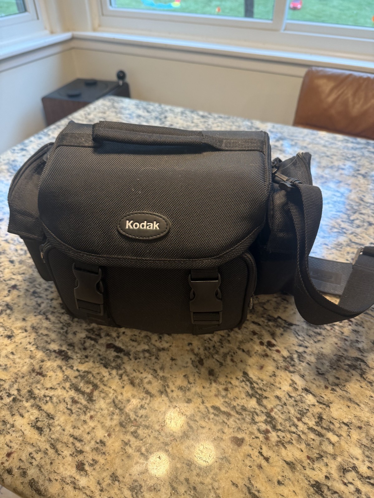 Kodak Easyshare Printer Dock - VINTAGE with accessories and bag