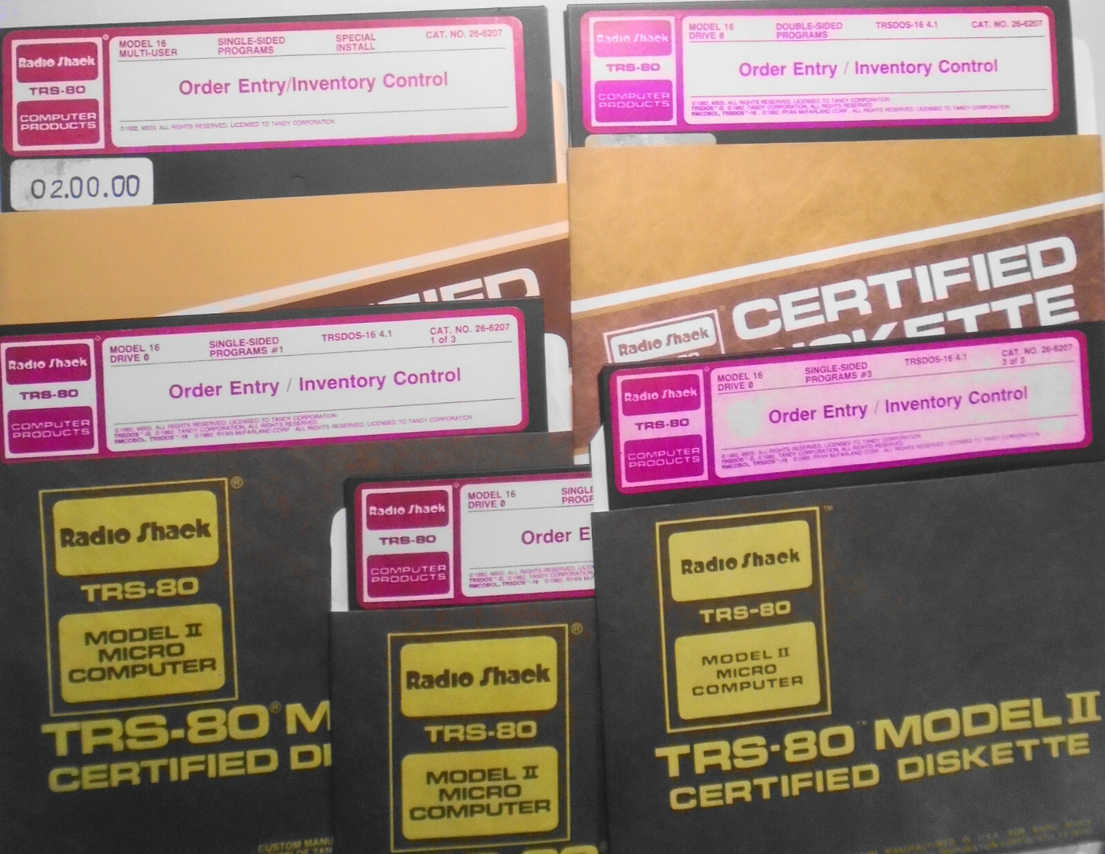 1982 TRS-80 Model 16 Order Entry/Inventory Control Xenix Multi-User & TRSDOS-16