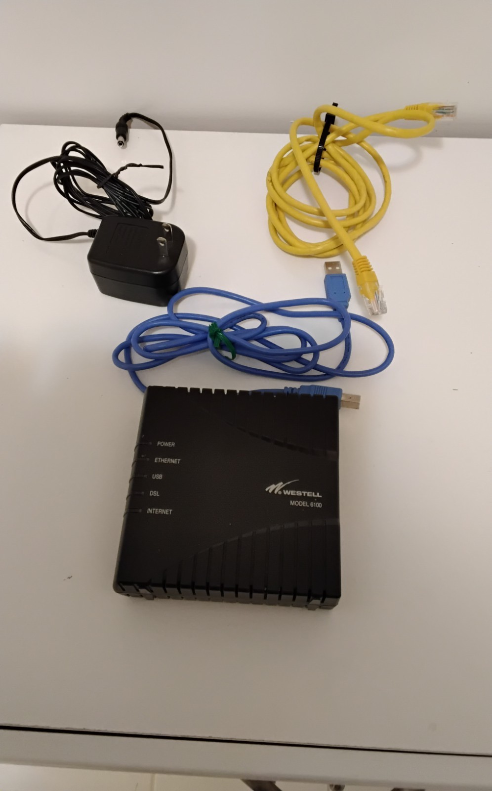 Westell DSL2 + Router  Wind River Model 6100