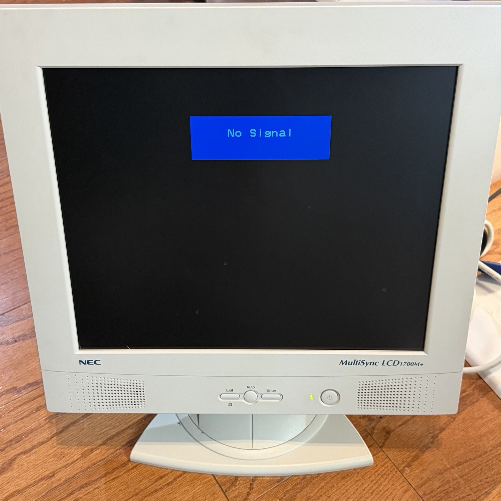 NEC MultiSync LCD1700M+ 17” Vintage LCD Monitor VGA Speakers Beige Tested