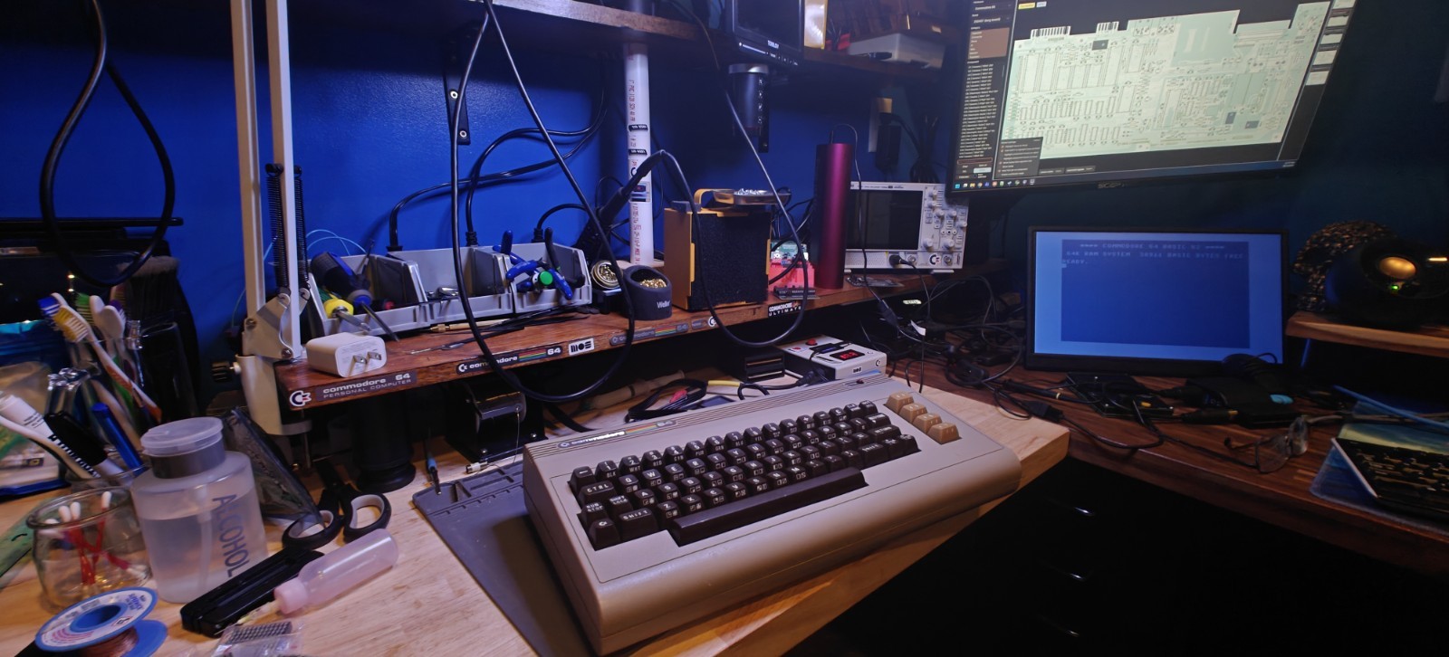 Commodore 64 C64 Breadbin Computer System TESTED READ