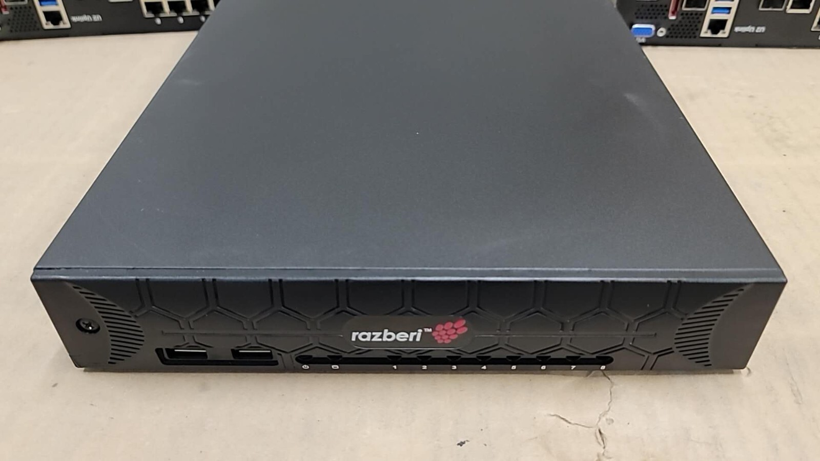 Razberi ServerSwitchIQ SSIQ8P-I5 Video Storage Appliance  SSIQ8P-I5-10T