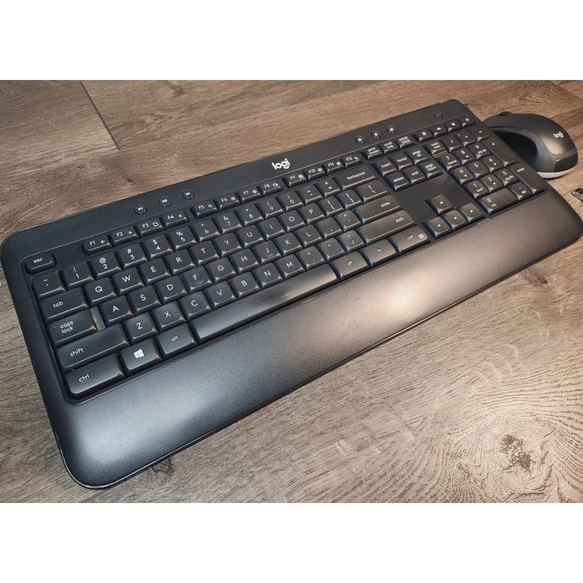 Logitech K540 Advanced Wireless Keyboard and Wireless M310 Mouse Combo TESTED