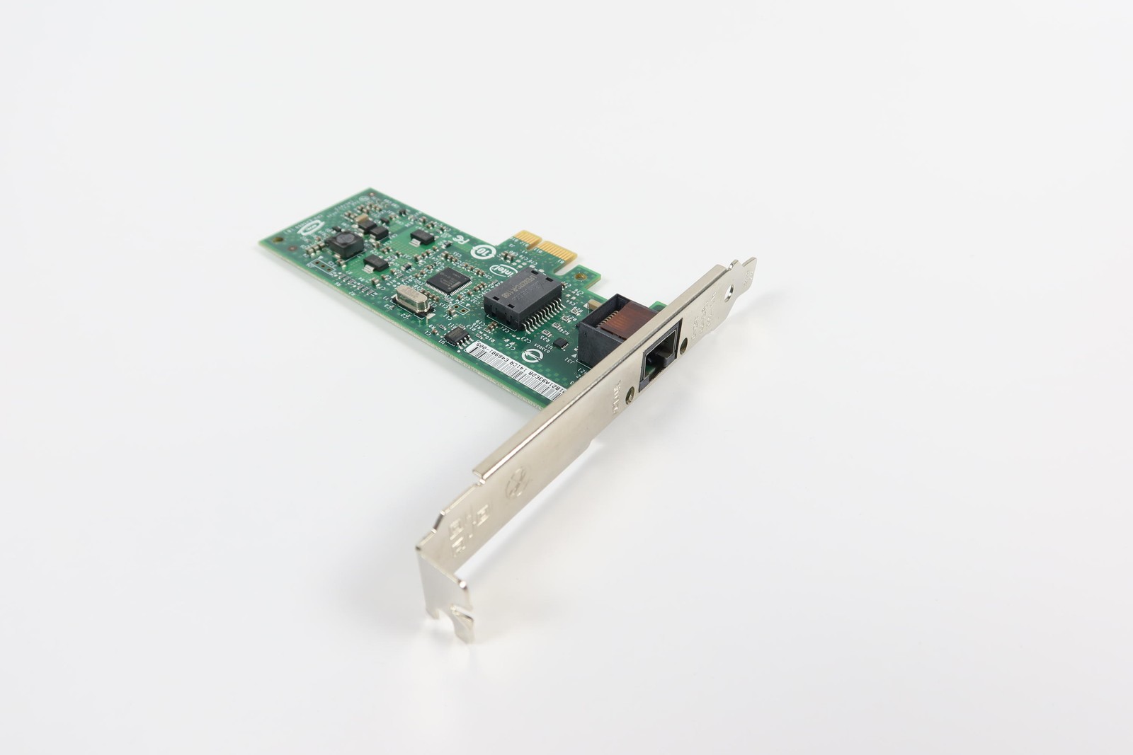 Intel EXPI9301CT 10/100/1000Mbps PCI-Express Desktop Adapter