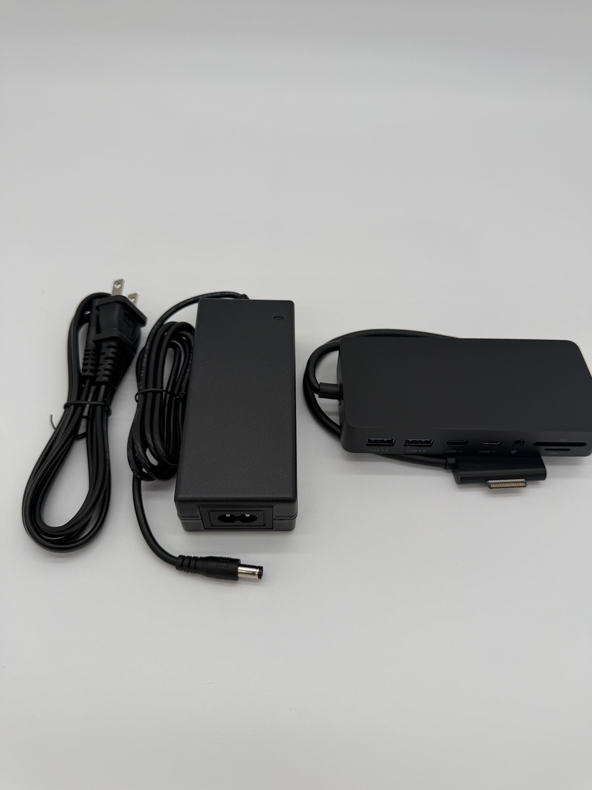12-in-1 Surface Pro Dock Triple Display Dual 4K HDMI VGA USB-C