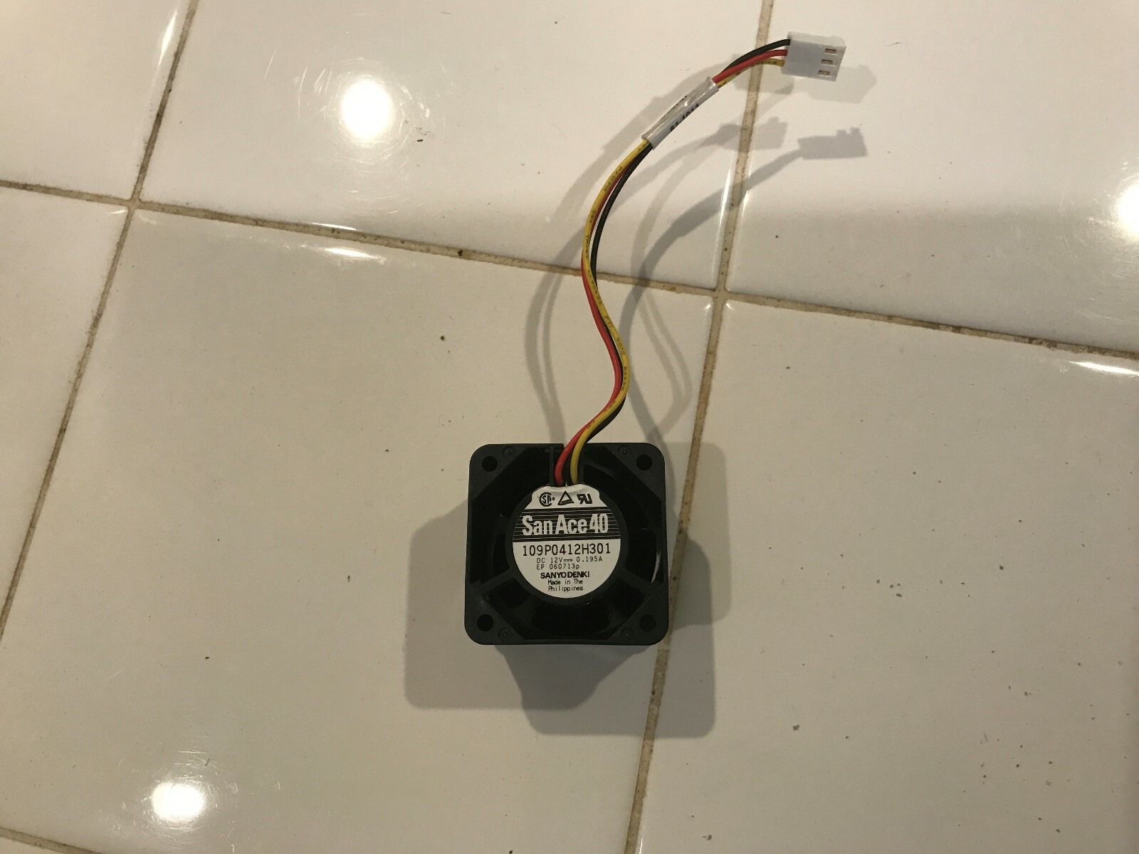 Sanyo Denki San Ace 40 mm Fan - 12 V - 16 CFM - 28 mm Thick - 109P0412h301