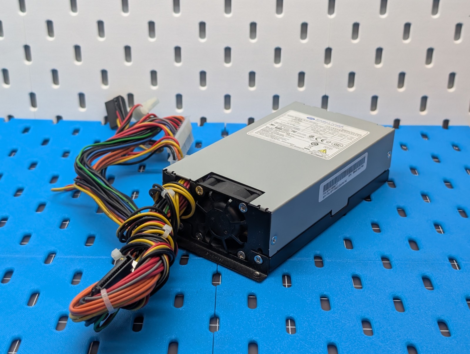 Sparkle Power SPI180LE 180W Slimline Switching Power Supply