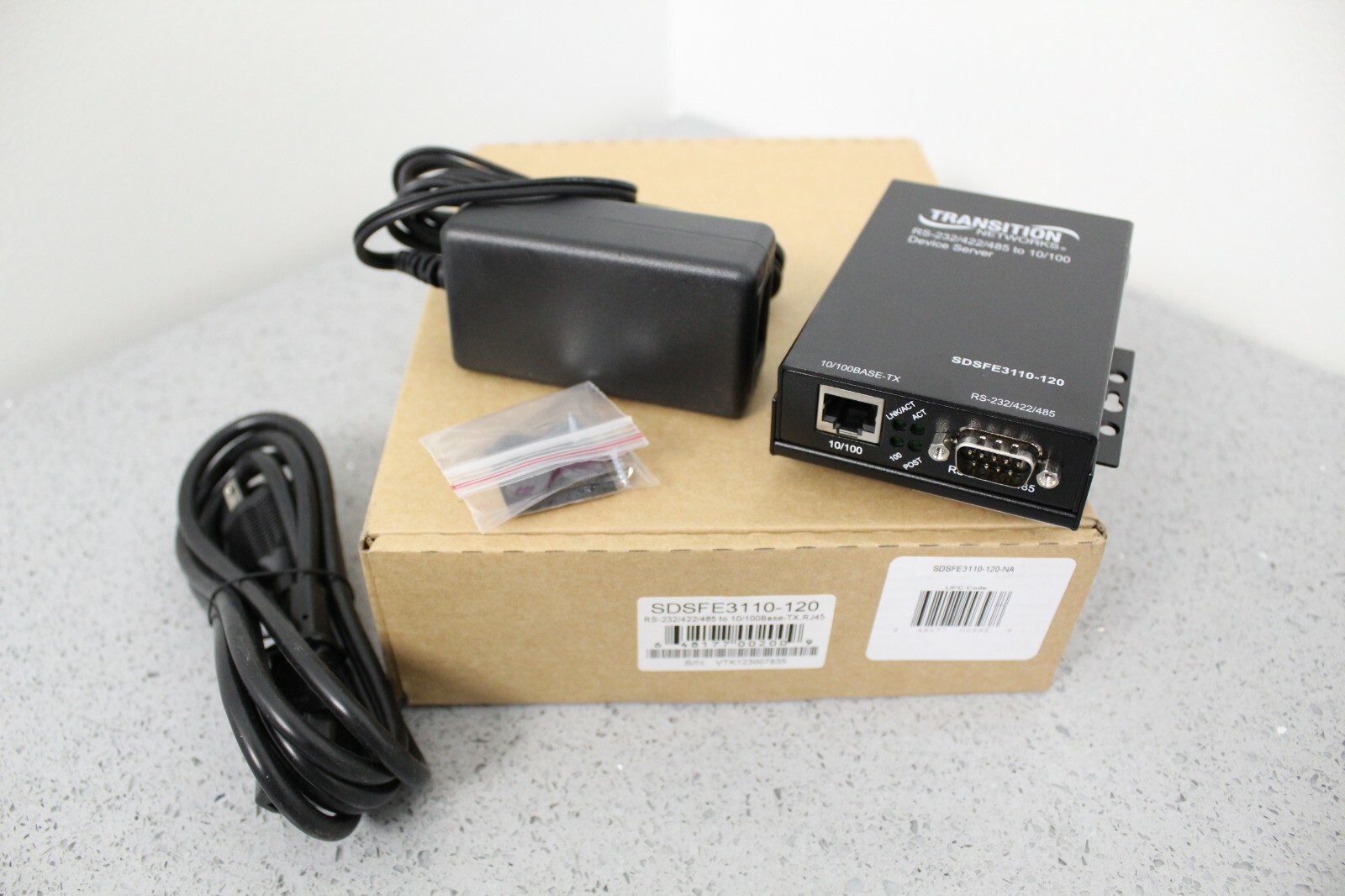 BRAND NEW Transition Networks Remote Managed Device Server RS-232/422/485-10/100