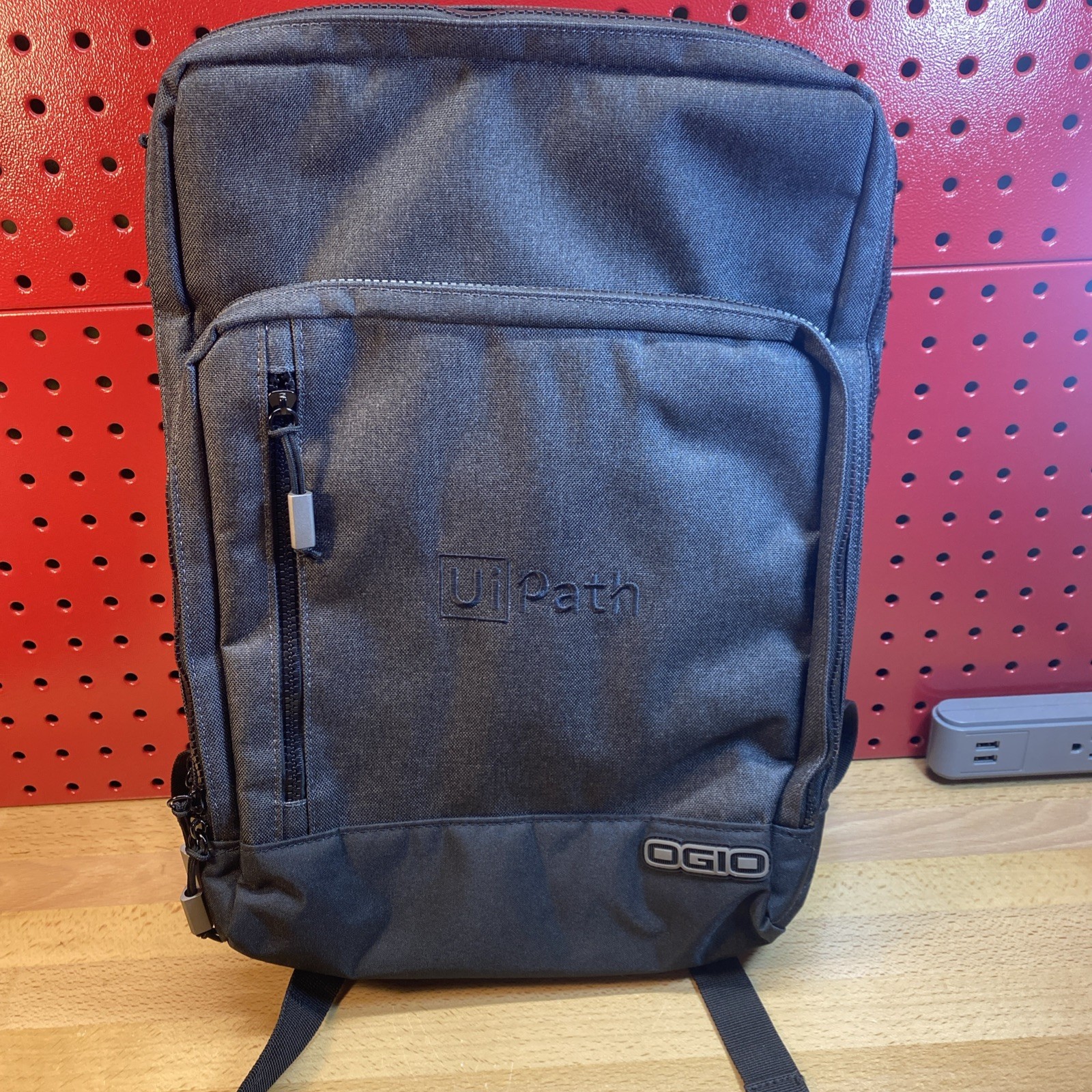 NWOT Ogio Commuter Bag Laptop Backpack Multi Pocket Black Gray Logo 