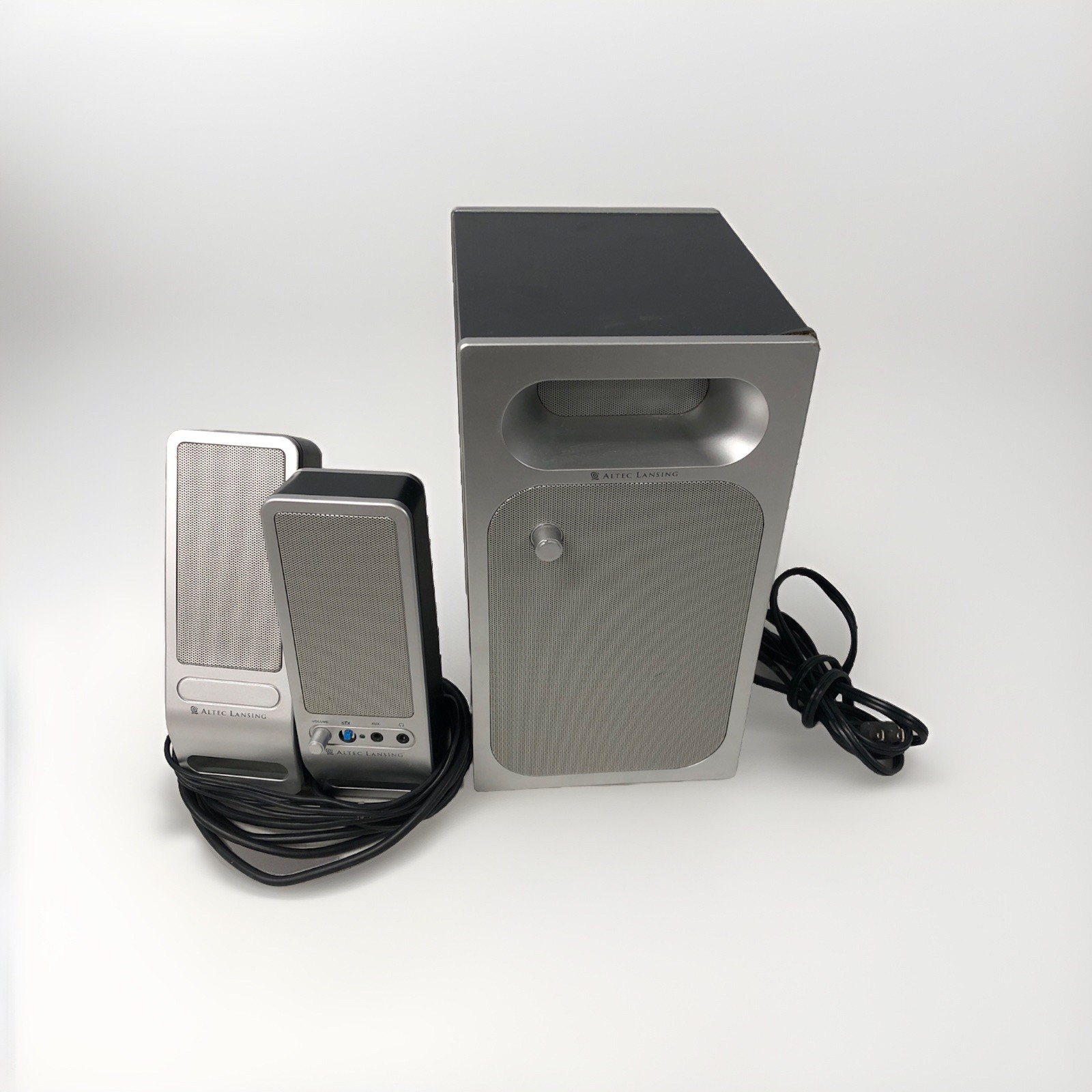 Altec Lansing VS2321 Multimedia 2.1 Speaker System, Subwoofer