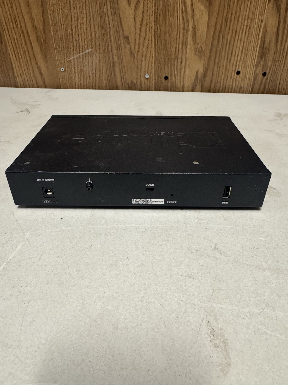 Juniper SSG5 Firewall Security Gateway Router 8-Port Ethernet