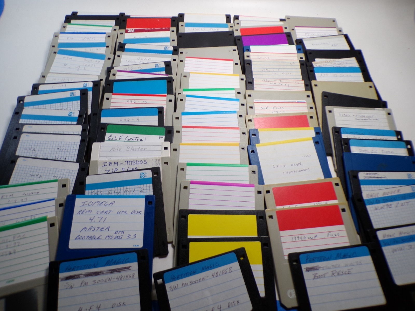 Blanks Utilities Programs 3.5" Floppy Disk Lot of 75 Untested Unknown Format L2