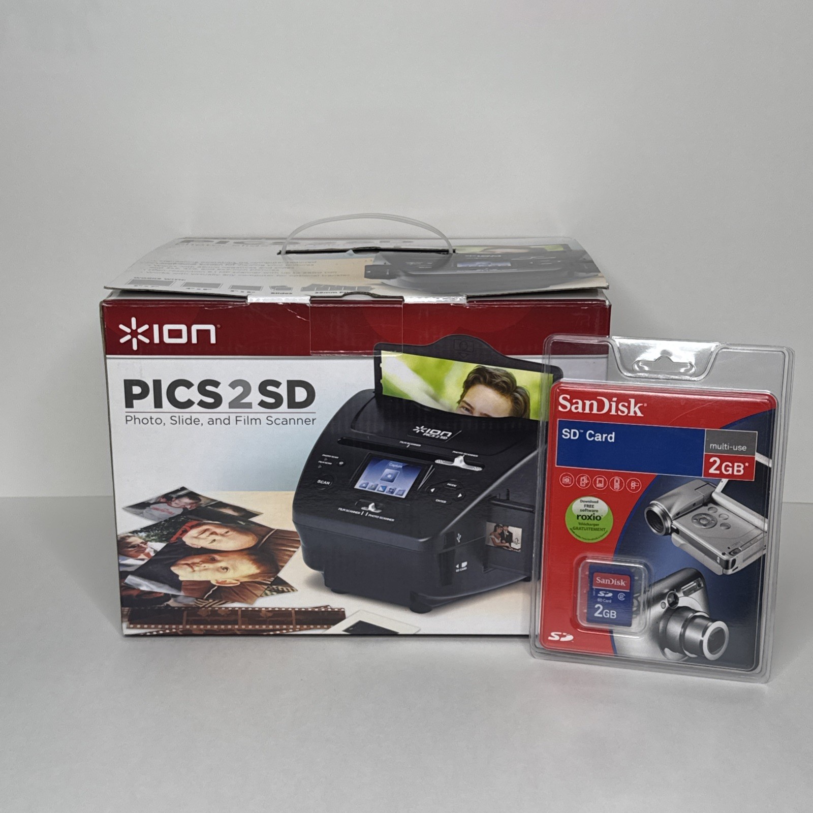 Ion Pics 2 SD Photo Slide and Film Scanner Open Box with New 2GB SD Card