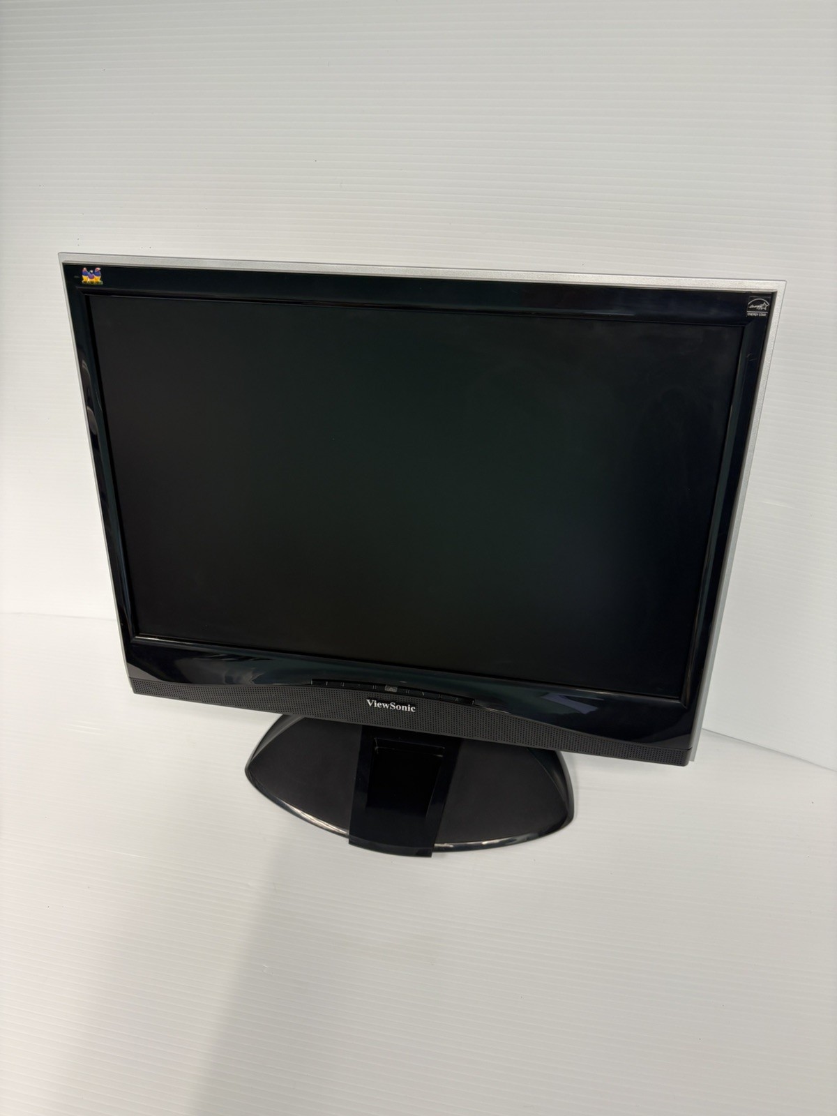 ViewSonic VX1935WM-3 LCD Monitor 19" Built in Speaker (VS11444)