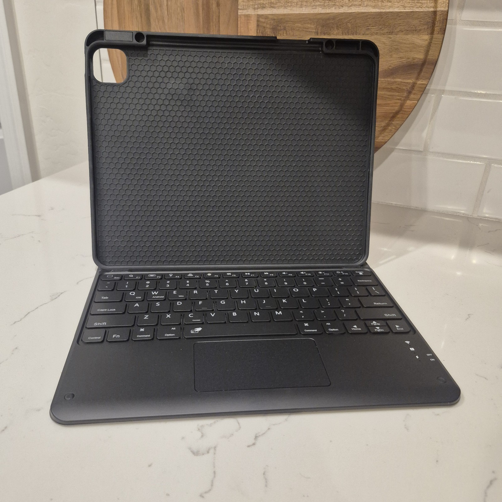 Harvopu Case With Keyboard for iPad Air 13 Inch & Pro 12.9 -  Black 