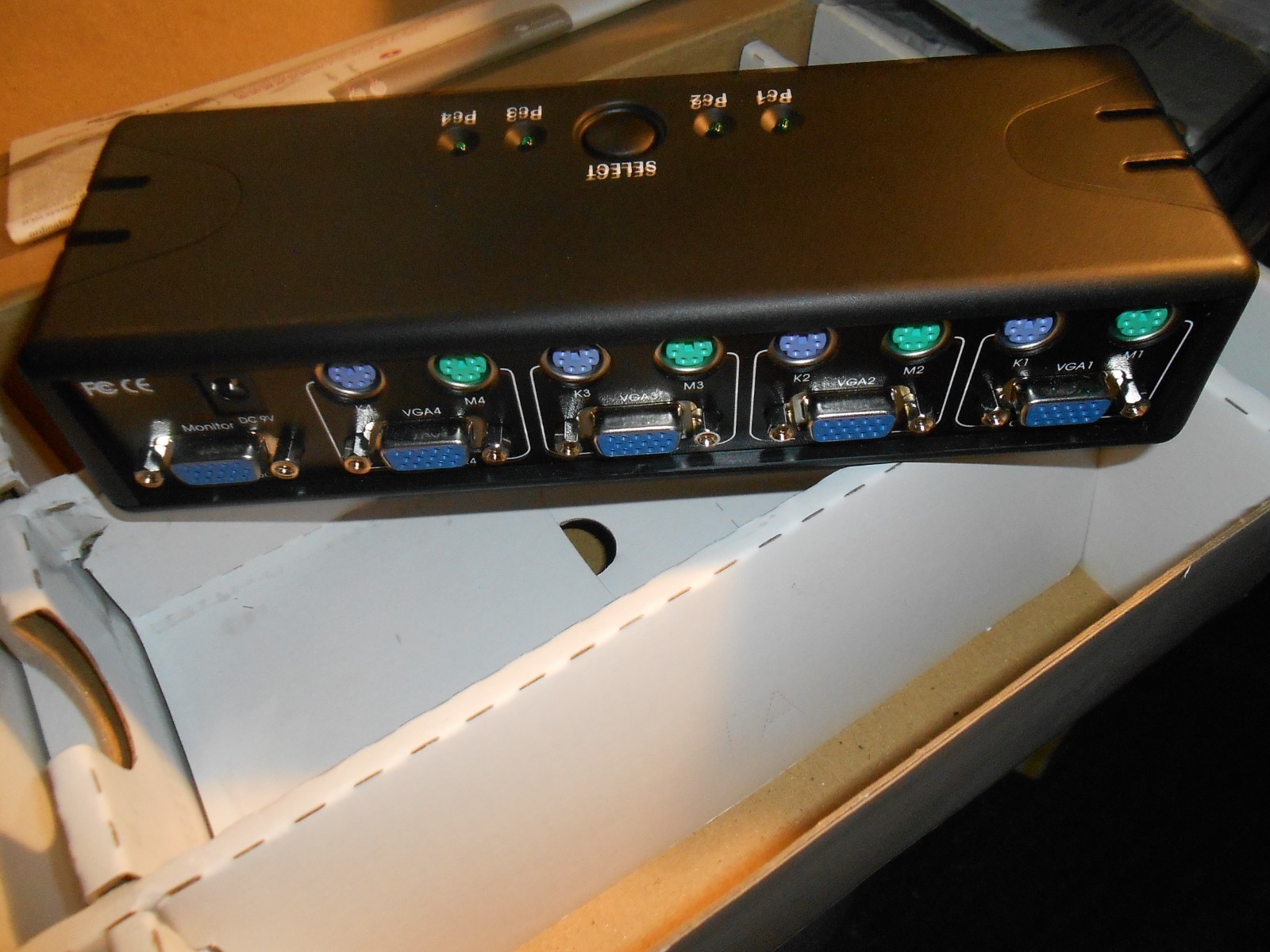 AVOCENT SWITCHVIEW PC 4SVP10  NIB