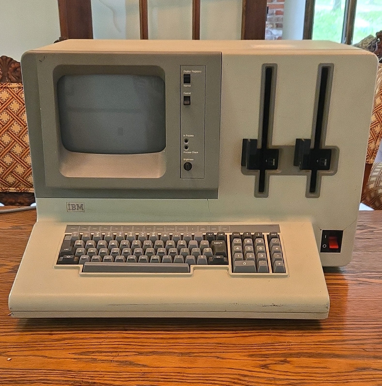IBM 5120 / 5110-3 Vintage Computer TURNS ON NO DISPLAY repair/parts Retro floppy