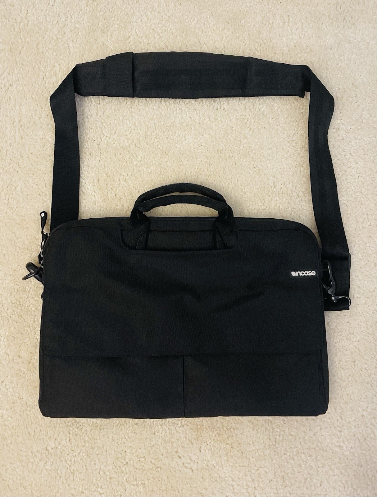 Incase Black Padded Polyester Shoulder Messenger Bag Briefcase For 13in Laptop