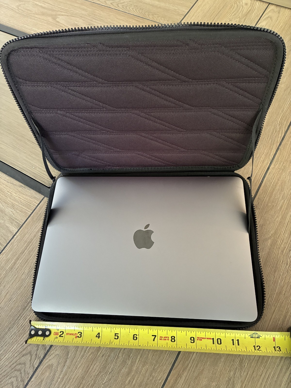 THULE Gauntlet 12" Laptop Sleeve MacBook Air / PC +FAST SHIPPING from Colorado