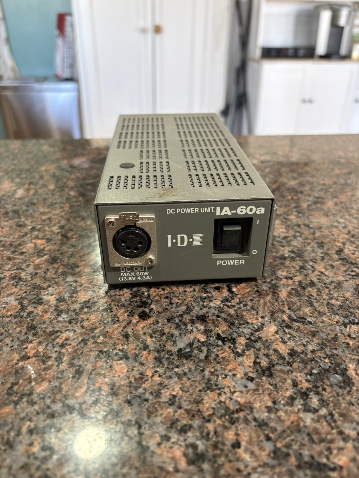 IA-60a DC Power Unit 60W 13.8V
