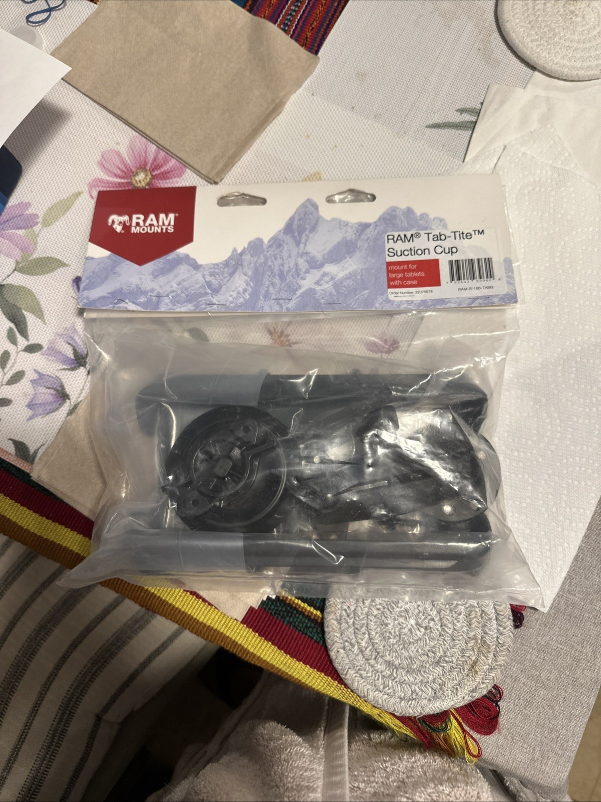 RAM-B-166-TAB8 Tab-Tite Suction Cup