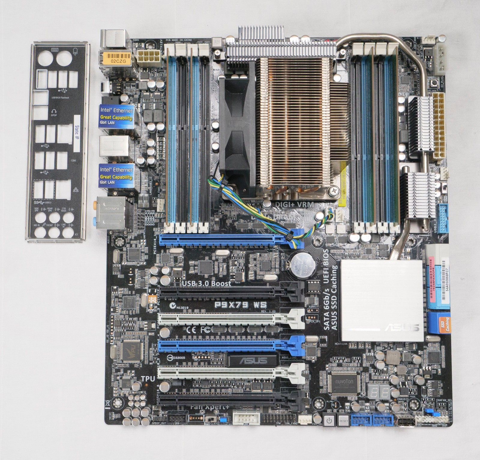 Asus P9X79 WS LGA2011 Intel X79 ATX Workstation Motherboard DDR3 i7-3820 @3.6ghz