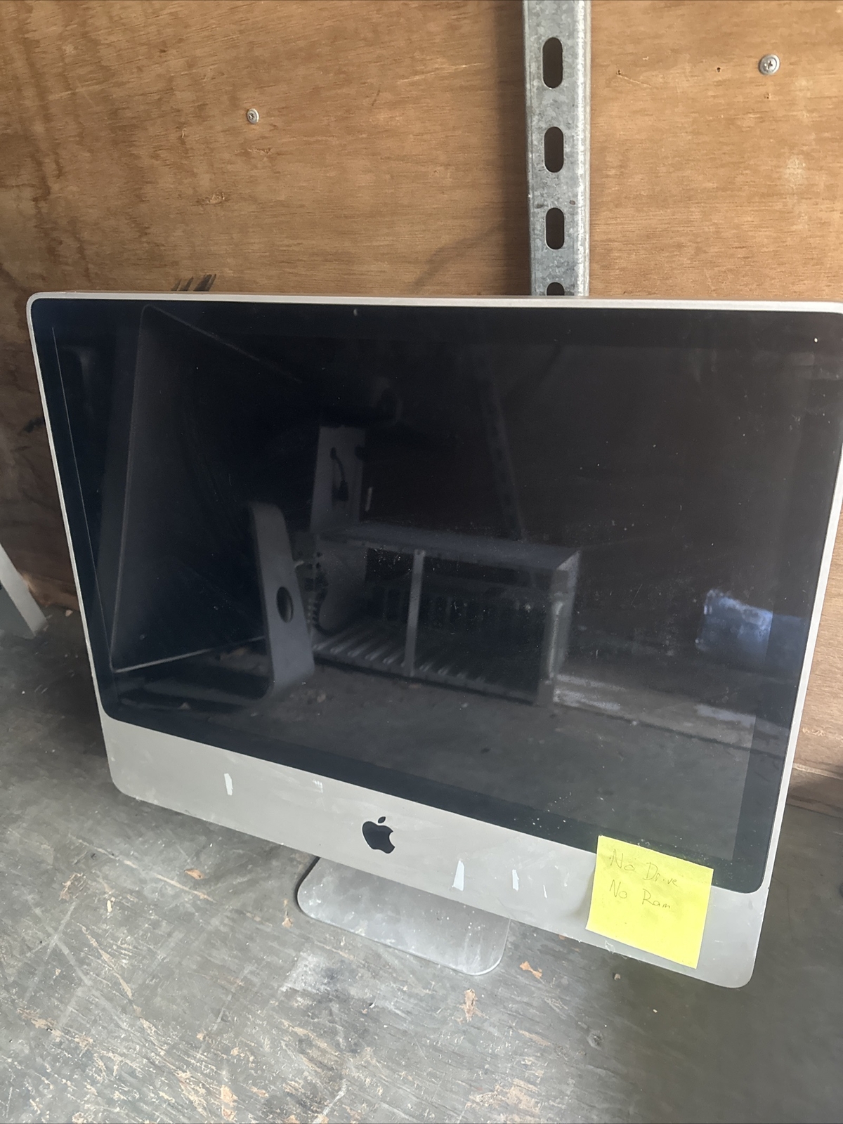 Apple iMac A1225 24" Desktop -