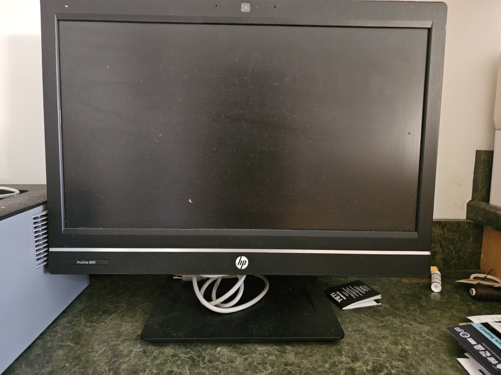 HP Compaq Elite 8300 Gen,3.20GHz,4GB)All-in-one-8300ELITEAIO
