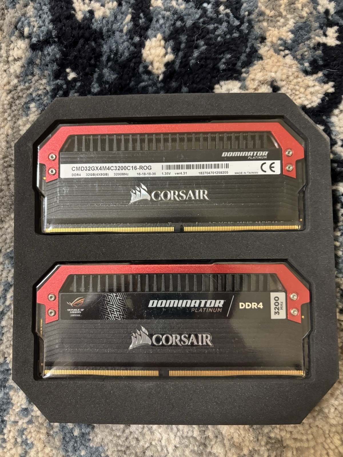 Asus Edition Dominator Platinum DDR 4 CL16 Samsung B Die 2x8gb (16GB)