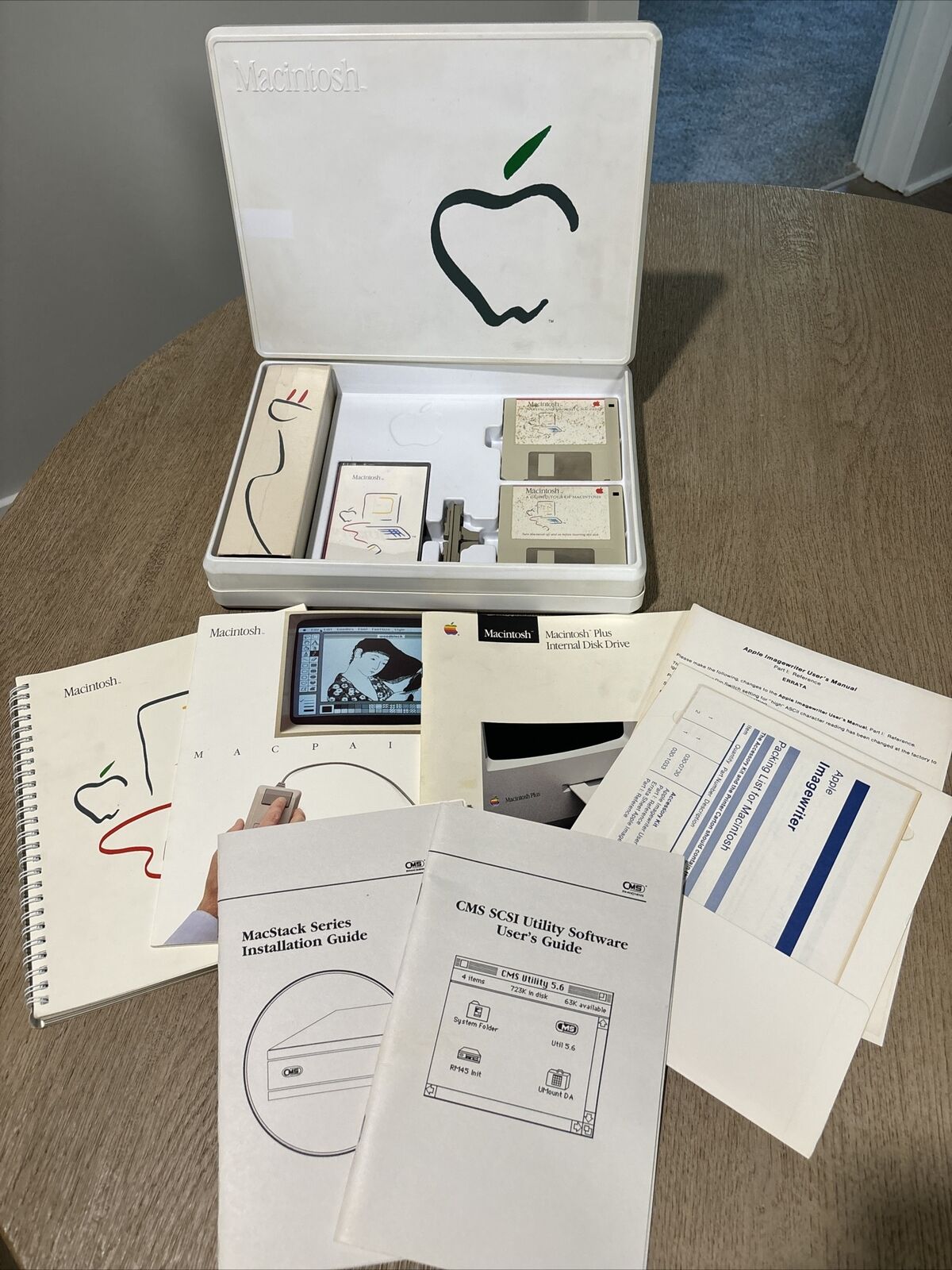 MACINTOSH Media Accessory Kit for Apple Mac 128K Box (1984) MacPaint + Extras