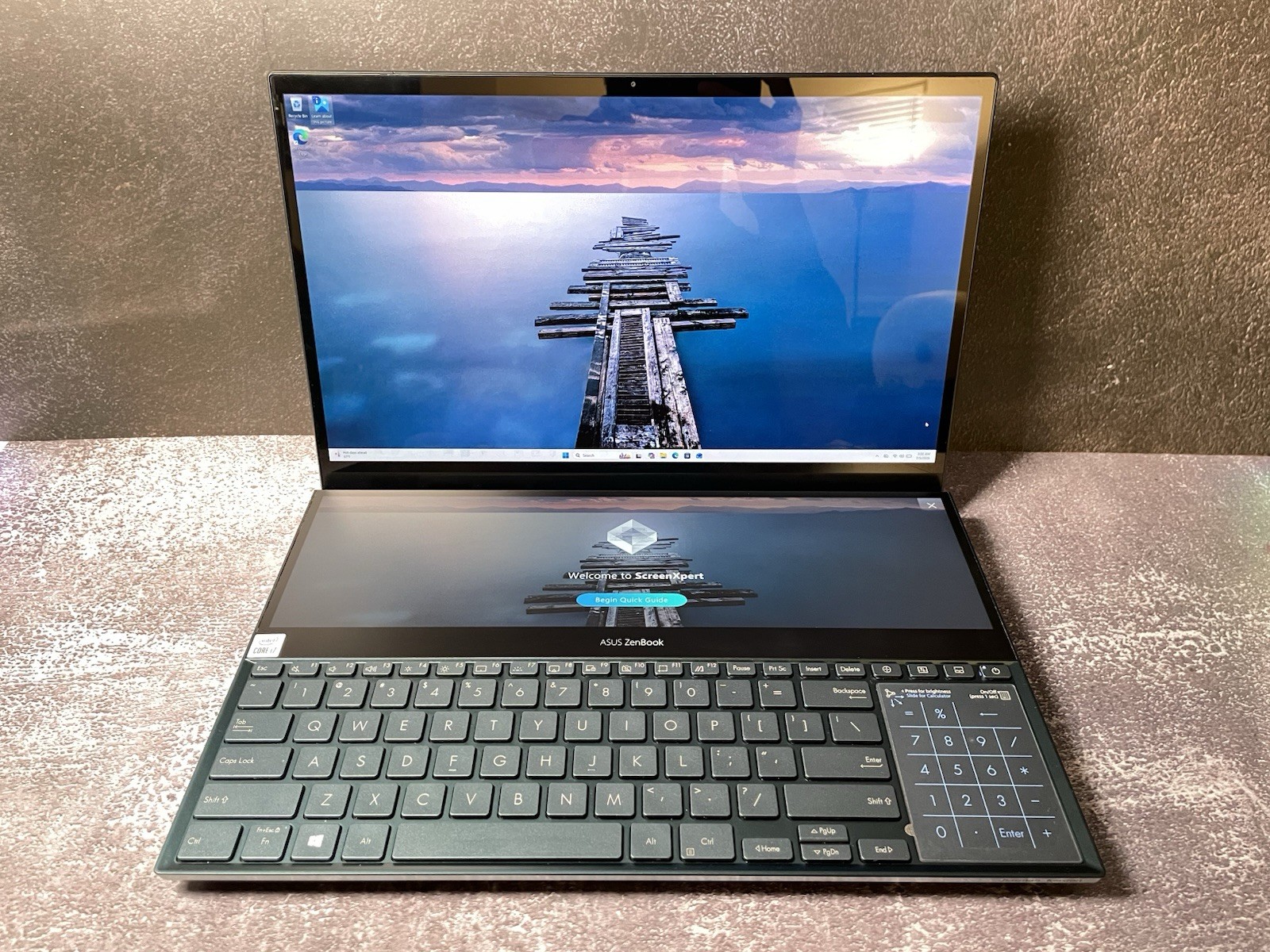 Asus Zenbook Pro Duo 15.6" OLED 4K Touch i7-10750H 16GB RAM 1TB RTX 2060 (228)