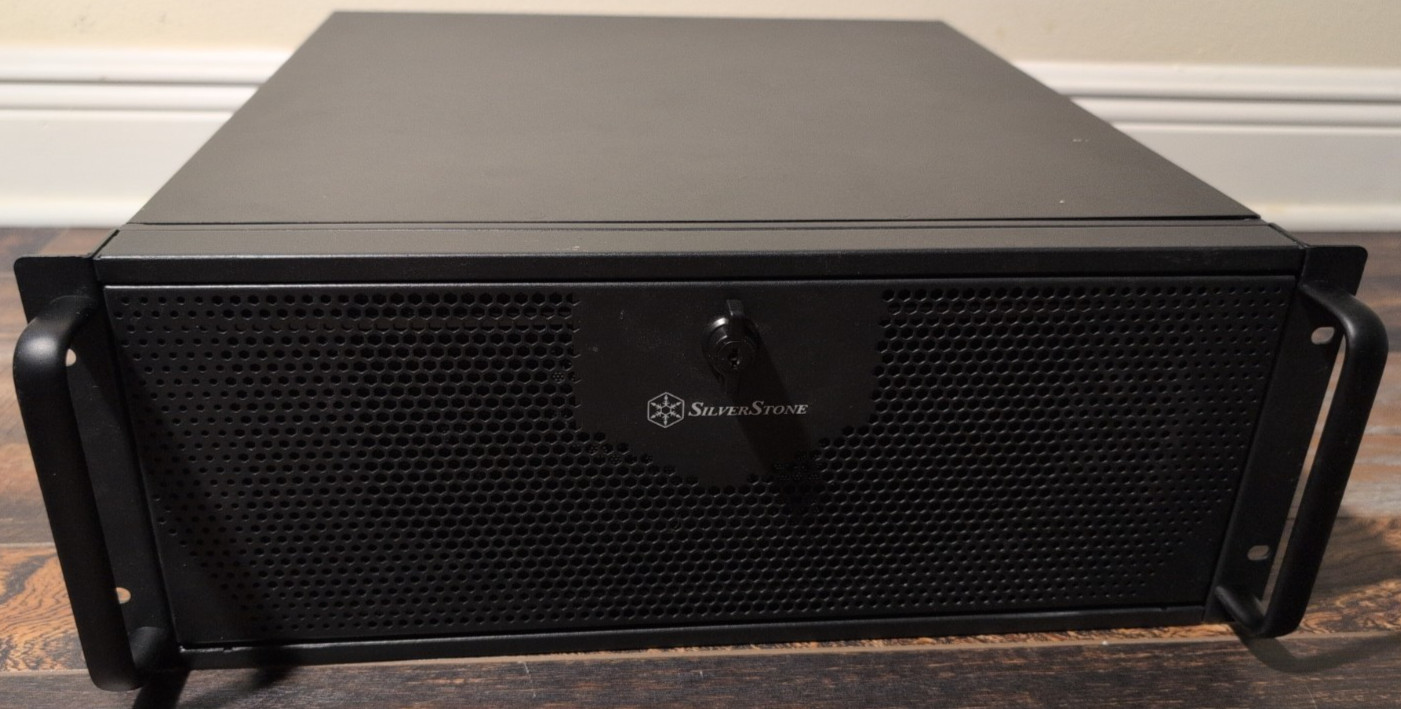Silverstone RM42-502 4U Rackmount Server Chassis w/Liquid Cooling Compatibility