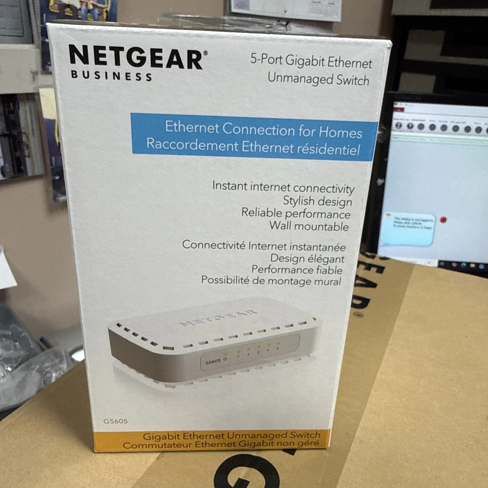 NETGEAR Business 5-Port Gigabit Ethernet Unmanaged Switch GS605 White NEW BOX