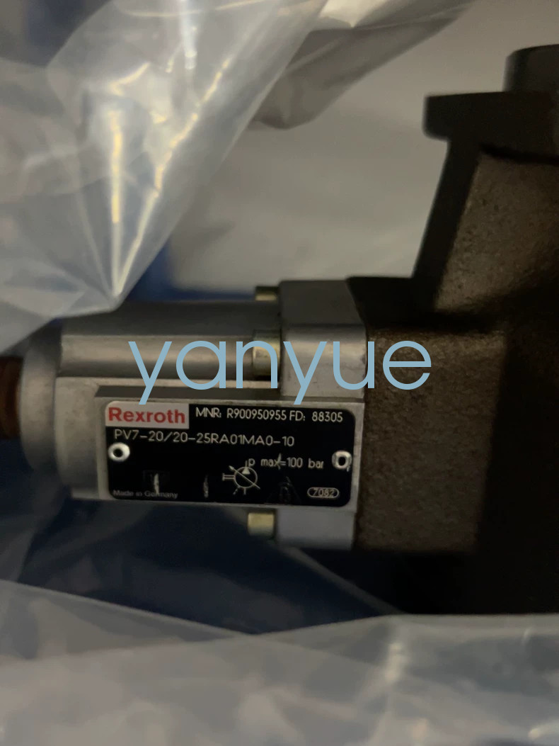 1PCS Rexroth R900950955 PV7-2X/20-25RA01MA0-10 vane pump new via FedEx or DHL
