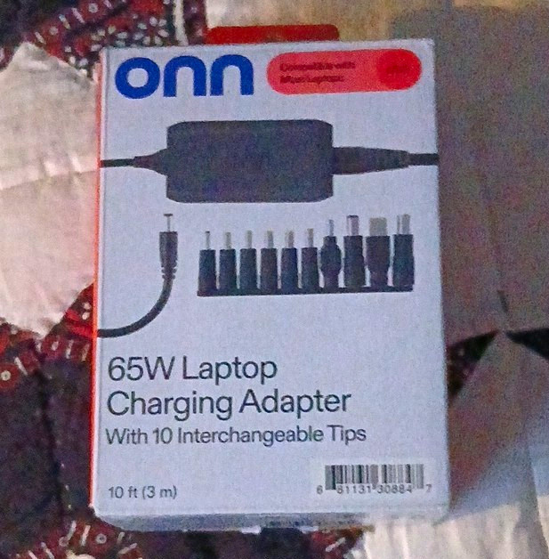 Onn Universal 65W Laptop Charger with 10 Interchangeable Tips (100004335) [NEW]™