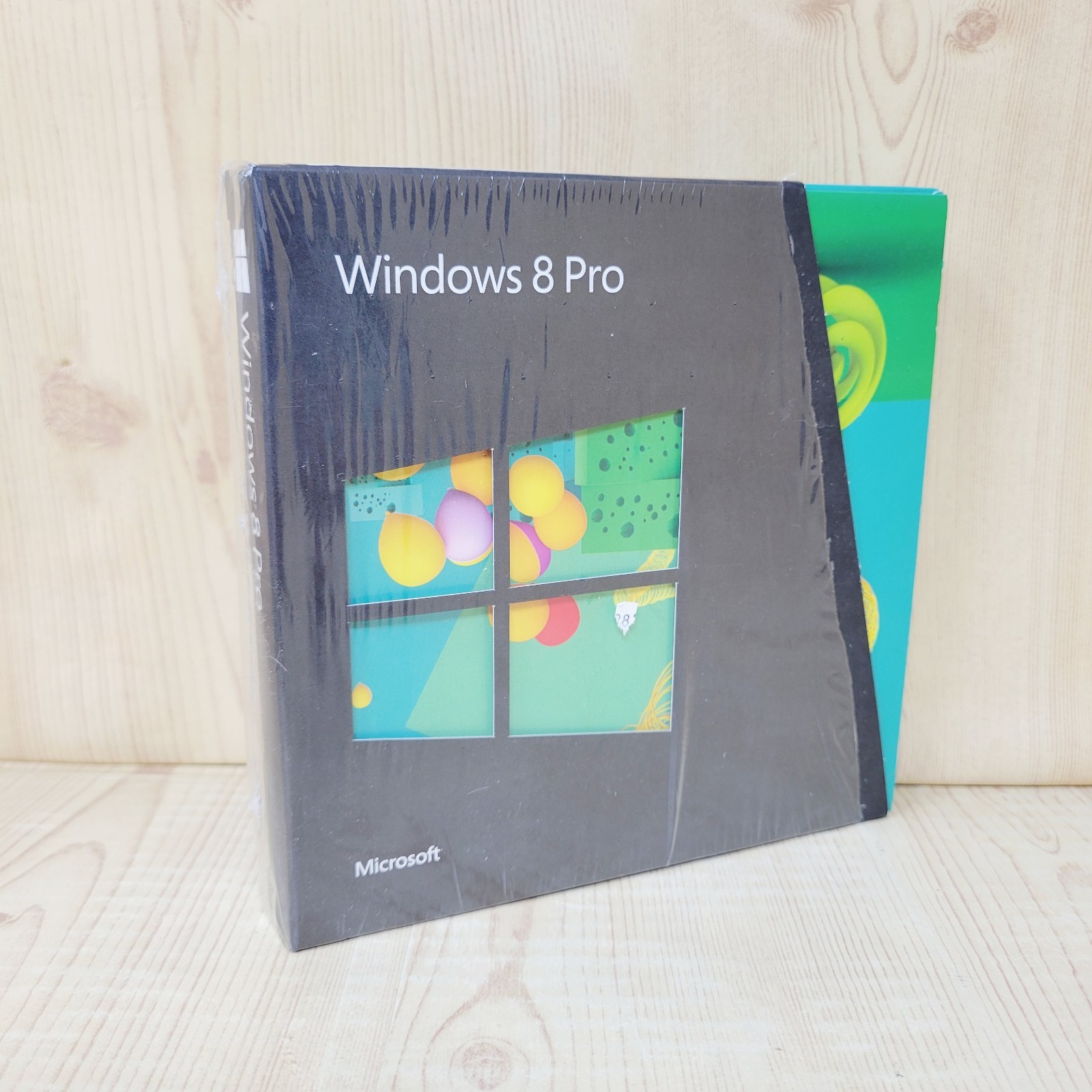 Microsoft Windows 8 Pro Version 32 Bit + 64 Bit DVD English Set W/ KEY 