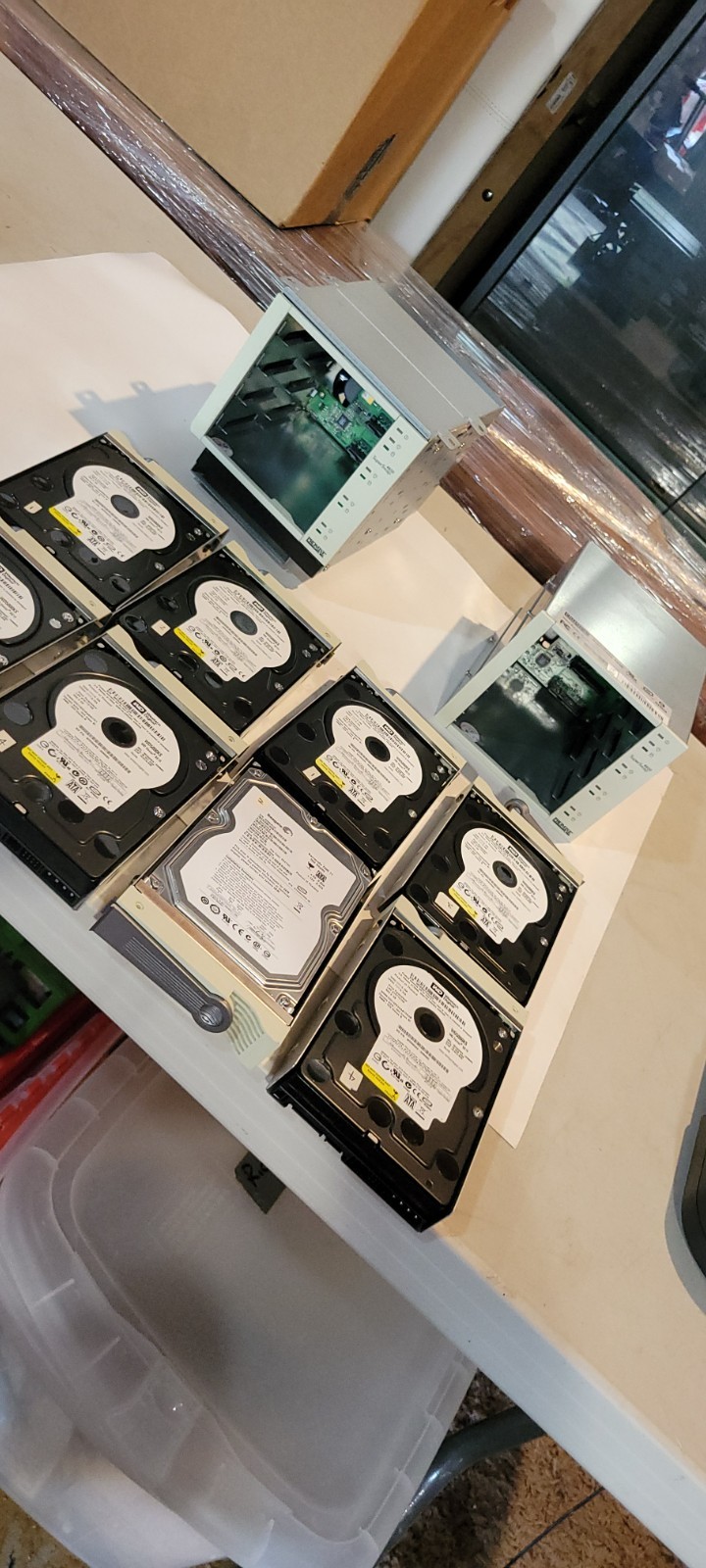 two promise technologies superswap 4600 with 8 500gb hdd