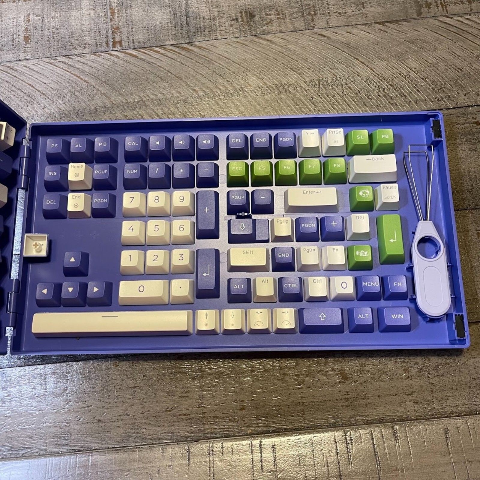 Akko Periwinkle Very Peri Keycap Set (197-Key) Keyboard Set
